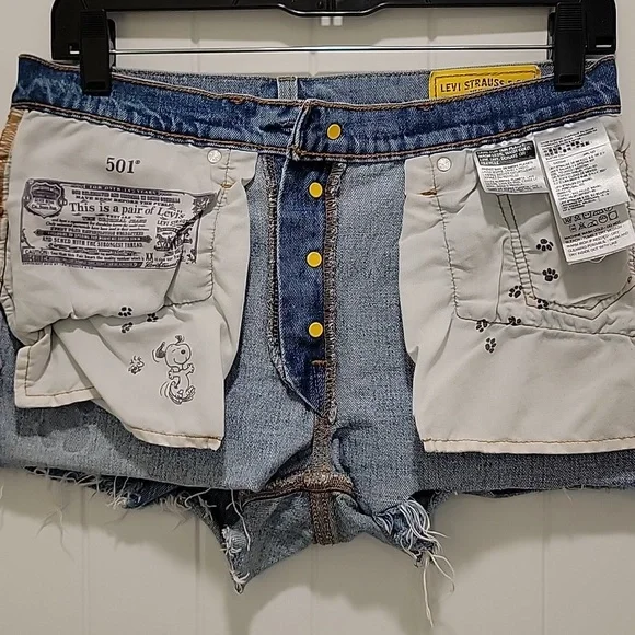 Snoopy Levis 501 Yellow Tag Button Fly Shorts Size 26 - Picture 7 of 13
